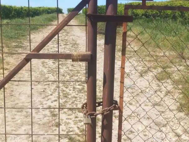 Parkplatz von Grundstücke zum Verkauf in Saucedilla, Cáceres