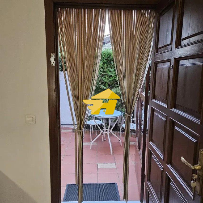 Balcony of Study to rent in  Córdoba Capital  with Air Conditioner, Heating and Furnished