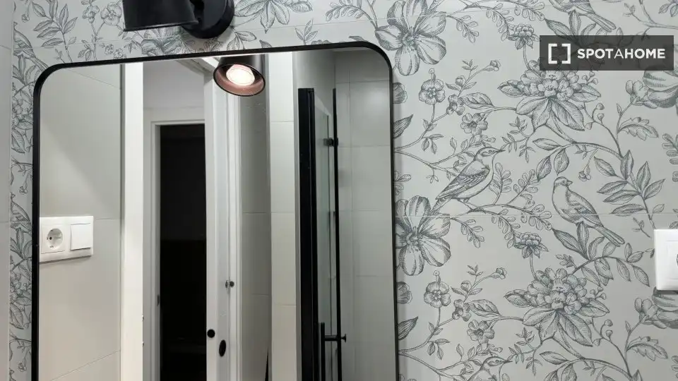 Bany de Apartament per a compartir en Madrid amb Aire condicionat, Calefacció i Terrassa