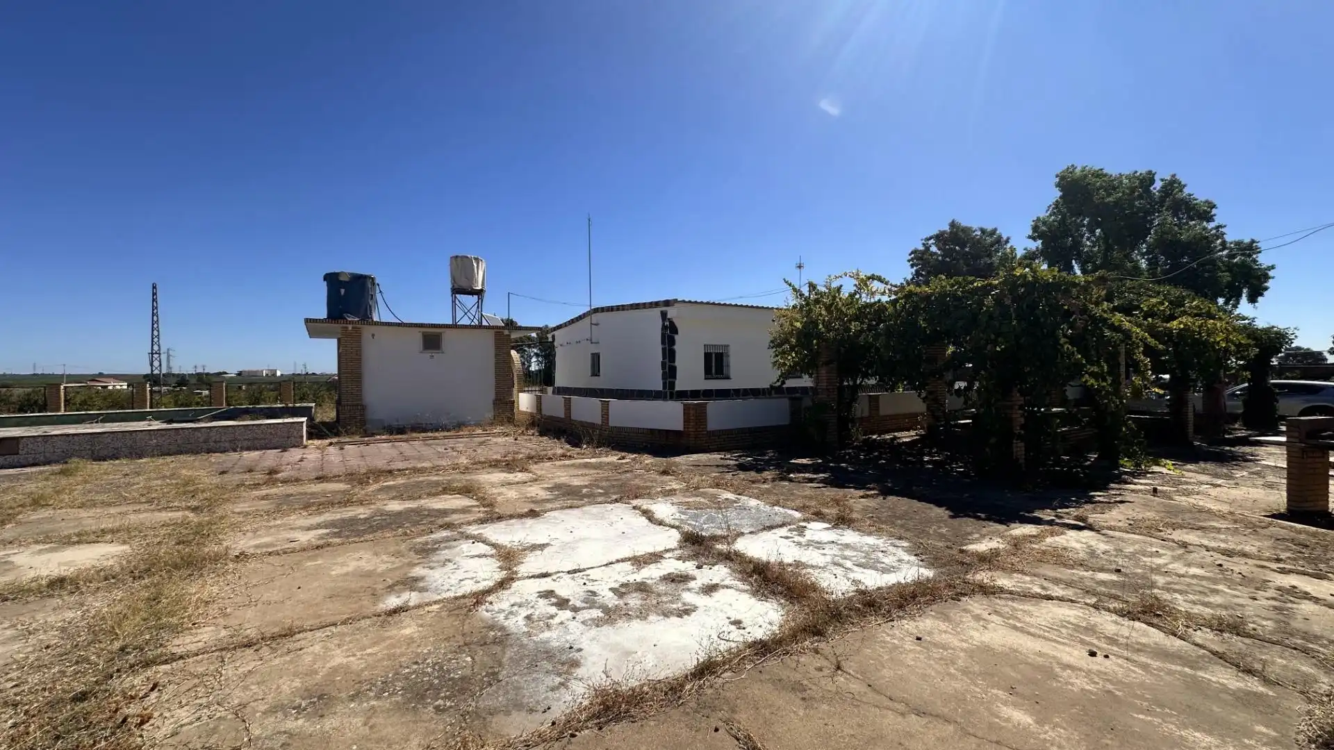 Country homes for sale in Gibraleón