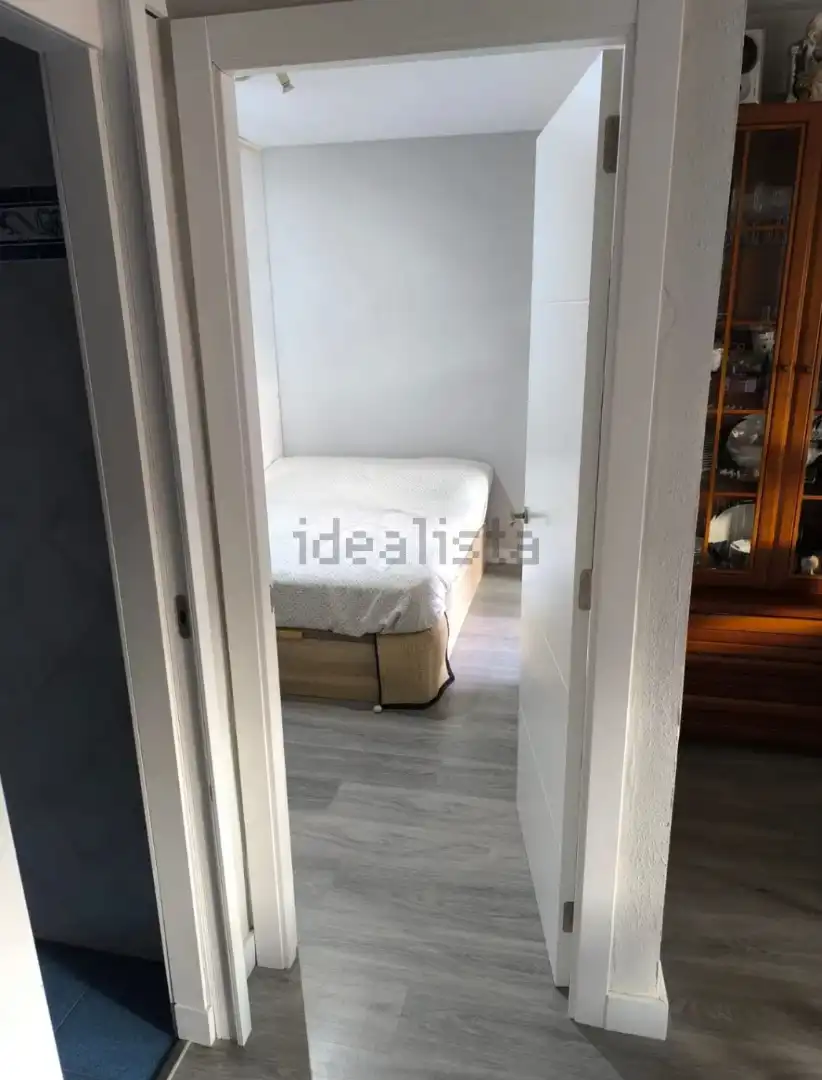 Habitación de Piso en venta en Valencia con Aire acondicionado, Amueblado y Horno