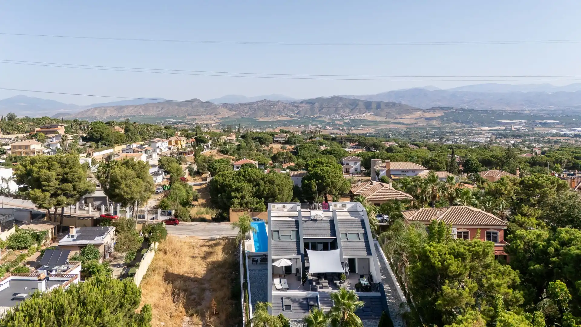 Exterior view of Houses for sale in Alhaurín de la Torre  with Terrace