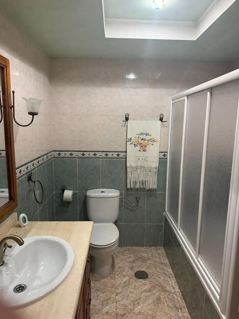 Casa aparellada amb terrassa en venda a Mocejón, imagen 5