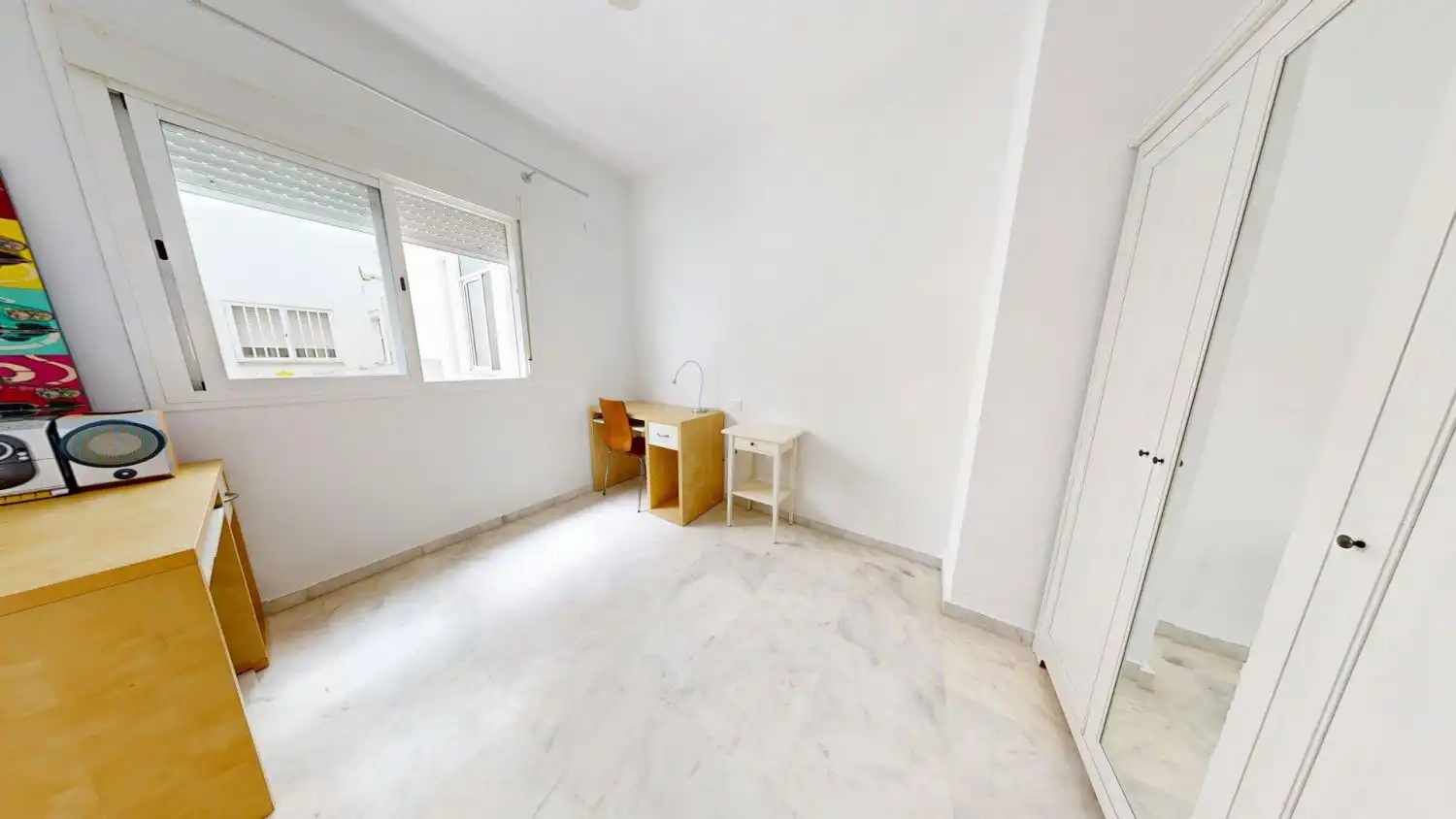 Bedroom of Flat for sale in Sevilla  with Air Conditioner and Storage room