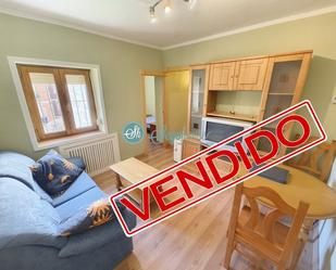 Sala d'estar de Pis en venda en Segovia Capital amb Calefacció, Terrassa i Moblat