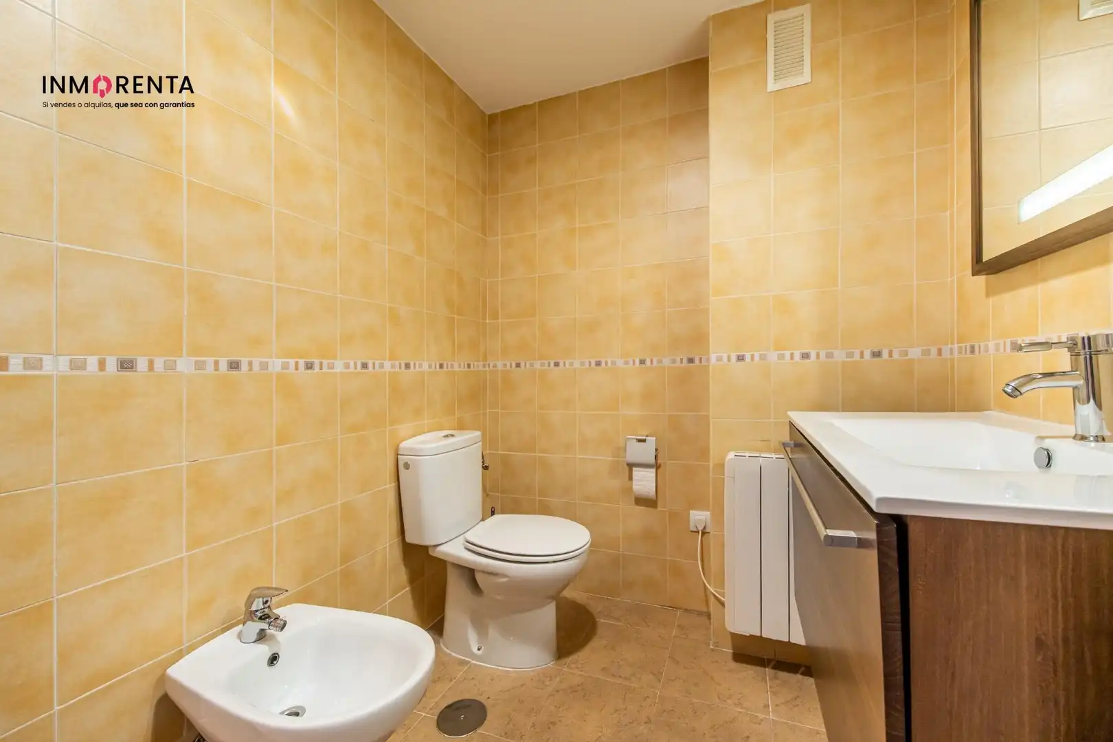 Baño de Piso en venta en Gerindote con Aire acondicionado, Calefacción y Parquet