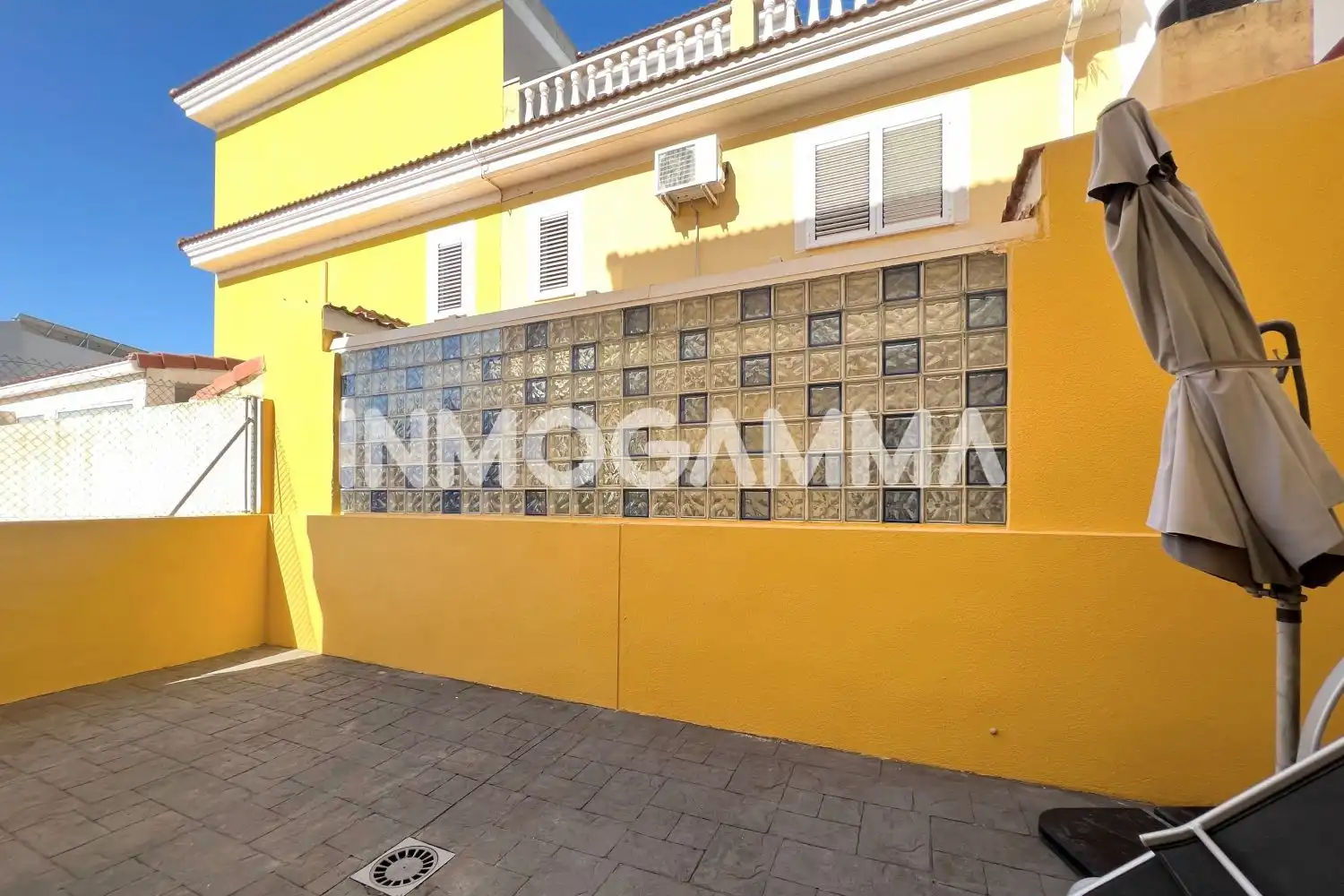 Vista exterior de Casa adosada en venta en Cullera con Terraza y Balcón