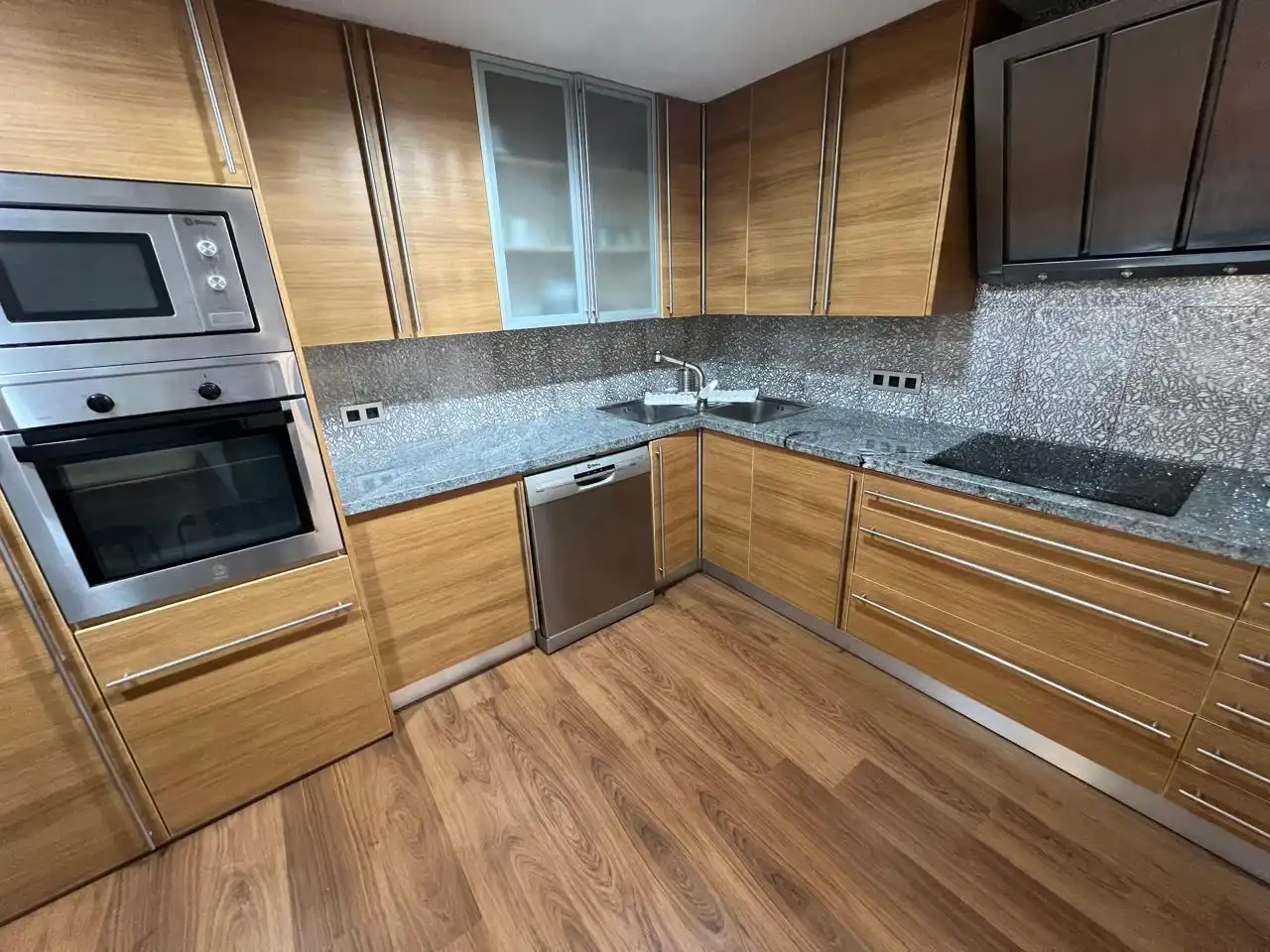 Wohnung zur Miete in calle de l'Arxiduc Carles, Vara de Quart