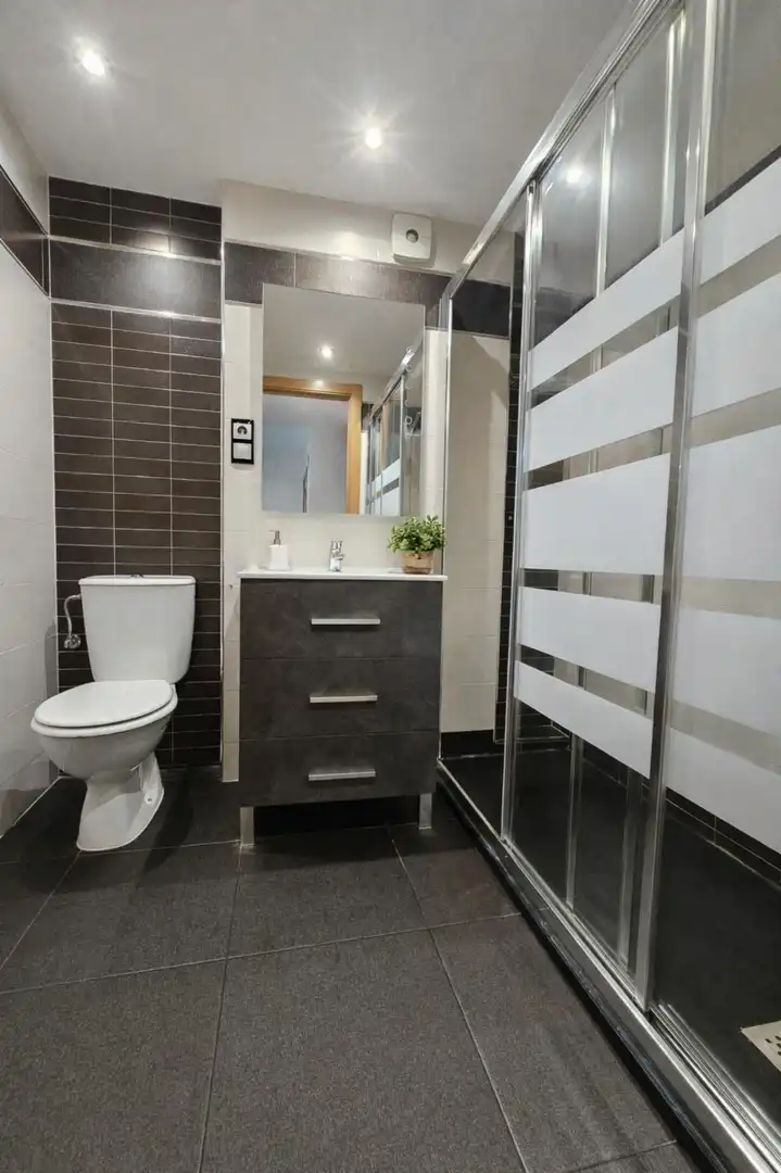 Flat for sale in El Cónsul - Ciudad Universitaria - El Romeral