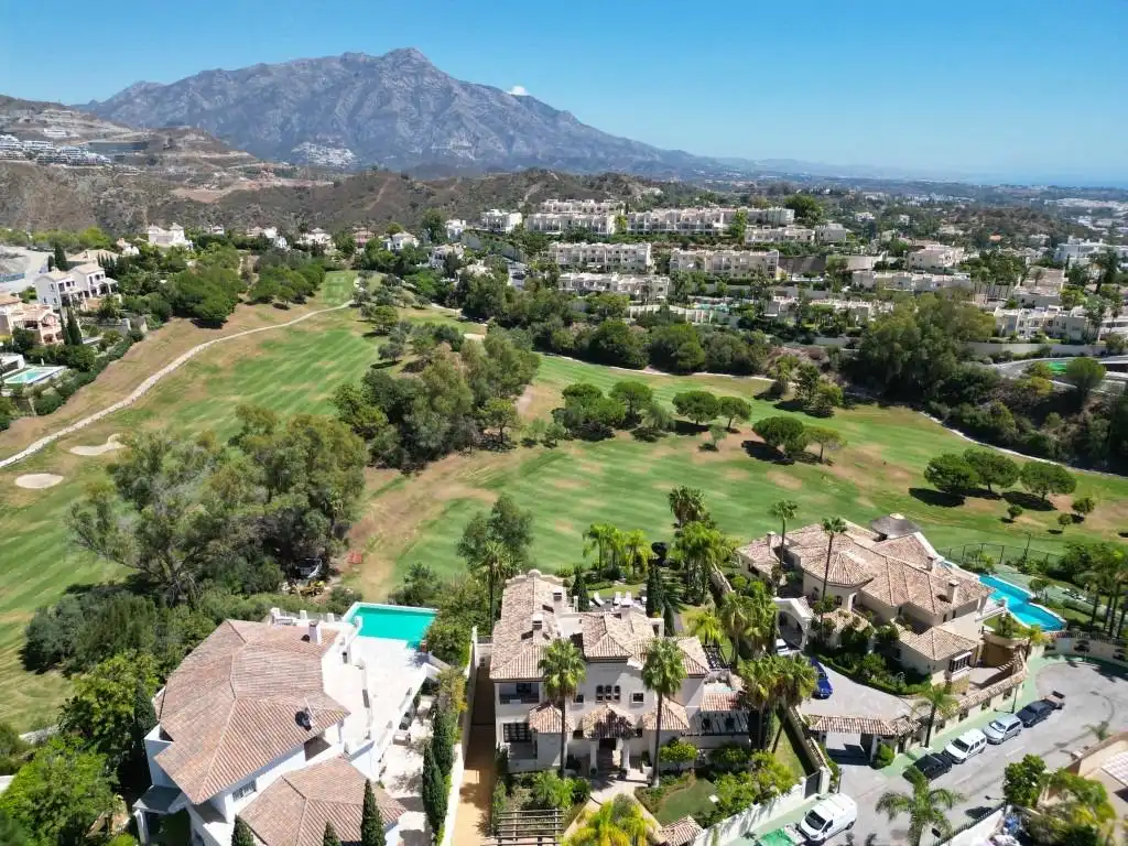 Chalet con piscina en venta en La Quinta, imagen 31