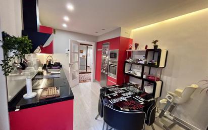 Kitchen of Flat for sale in Bilbao   with Heating, Terrace and Furnished