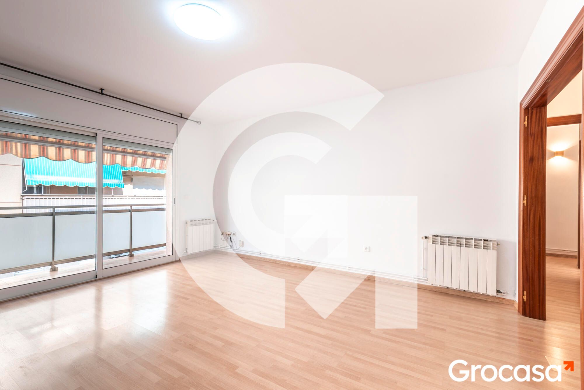 Living room of Flat for sale in Sant Joan Despí  with Air Conditioner, Heating and Balcony