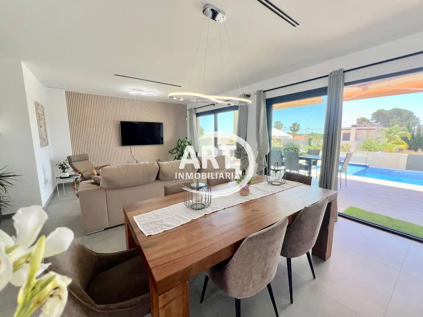 Living room of Houses for sale in San Antonio de Benagéber  with Air Conditioner, Heating and Private garden