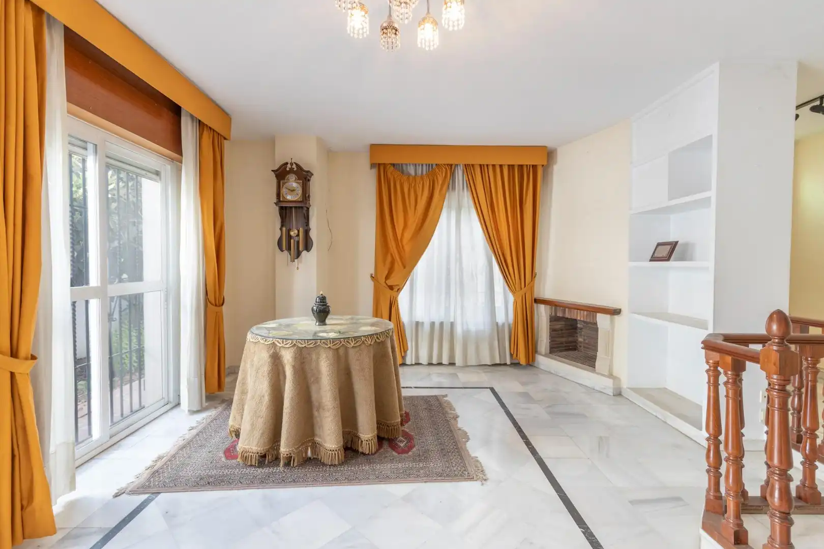 Comedor de Casa adosada en venta en Granada con Calefacción, Terraza y Trastero