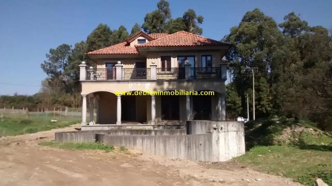 Xalet amb terrassa en venda a Zona Ermitas, imagen 2