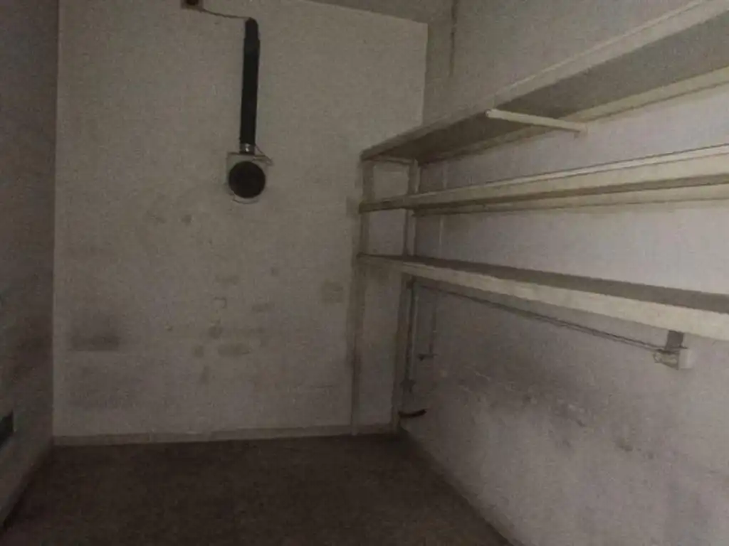 Local comercial en venda a Calle la Carolina, imagen 19