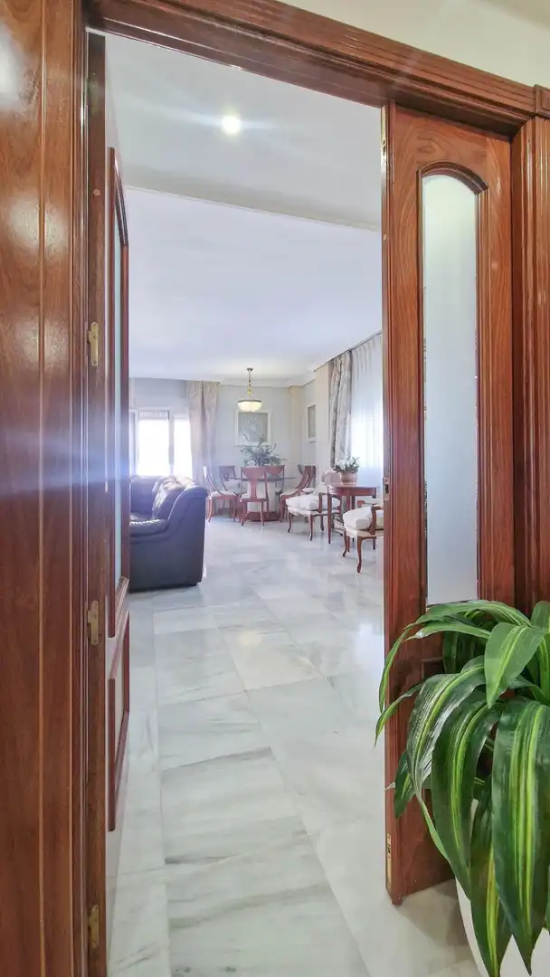 Casa adosada en venda en Badajoz amb Aire condicionat, Jardí privat i Terrassa
