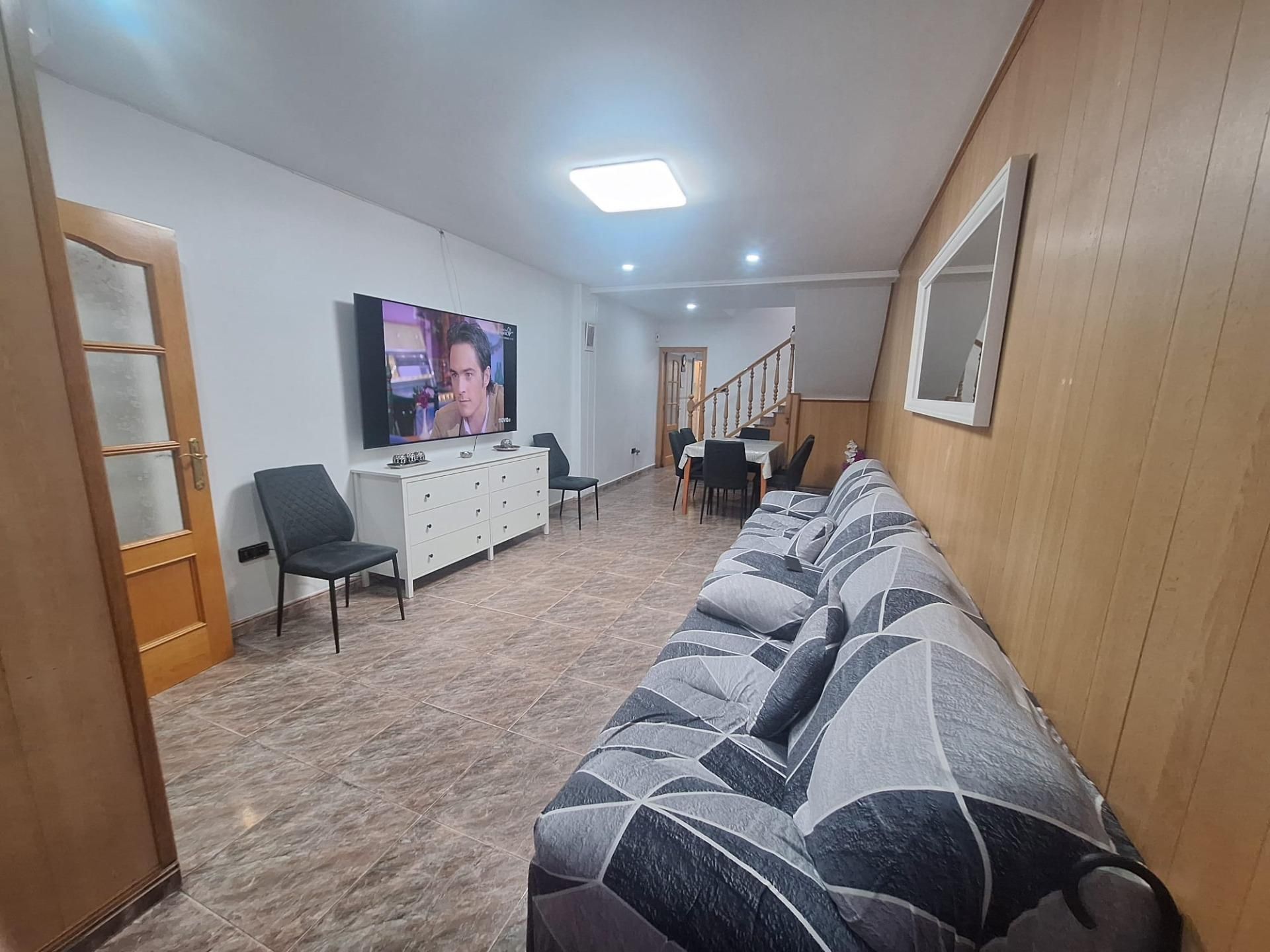 House or chalet for sale in Sabadell  with Air Conditioner and Terrace