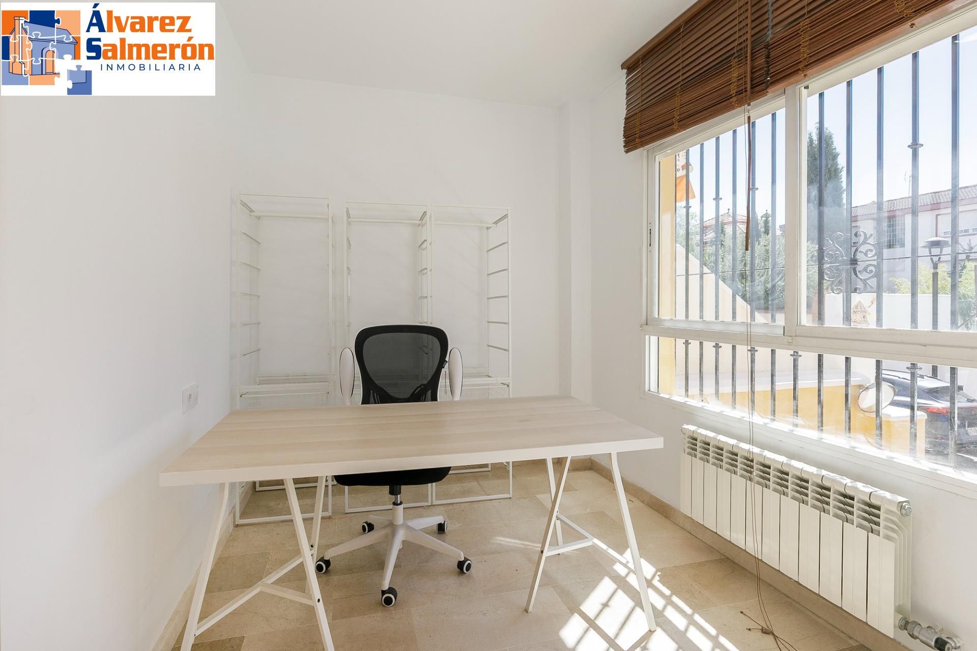 Single-family semi-detached for sale in Ogíjares  with Terrace