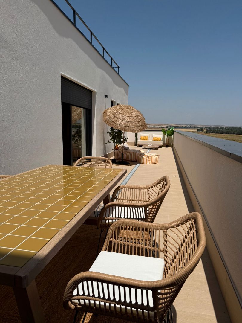 Terrace of Attic to rent in Alcalá de Henares  with Air Conditioner, Terrace and Storage room