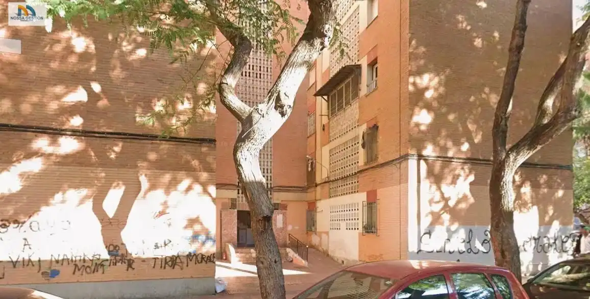 Piso en venta en La Fama