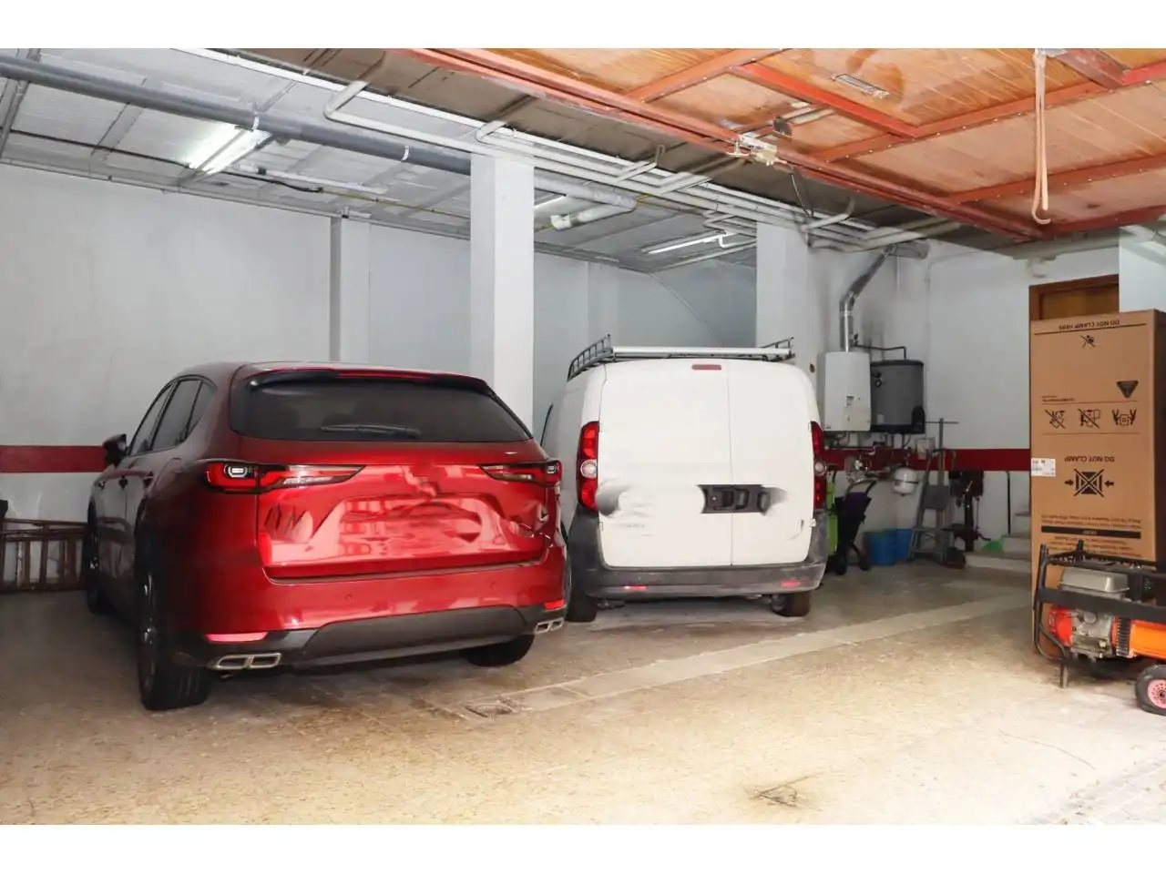 Parking de Casa adosada en venta en Lloret de Mar con Calefacción, Terraza y Amueblado