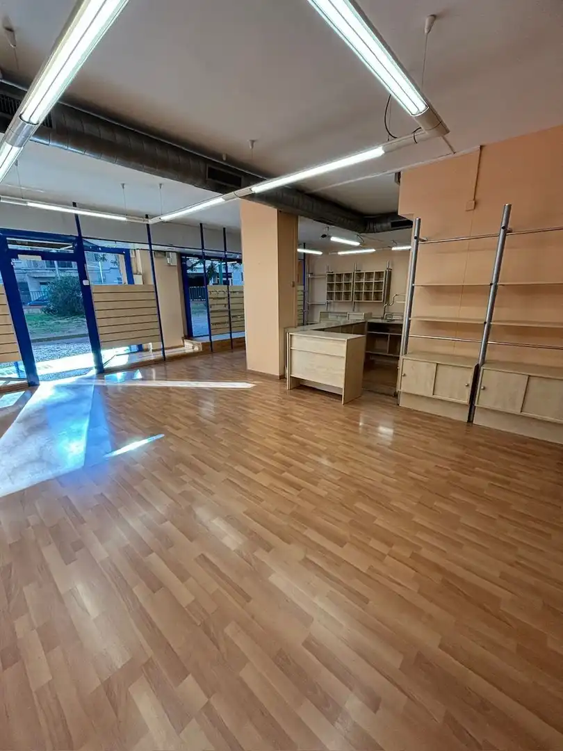 Business premises for sale in Sant Vicenç Dels Horts