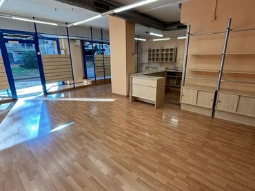 Local comercial en venda a Sant Vicenç Dels Horts