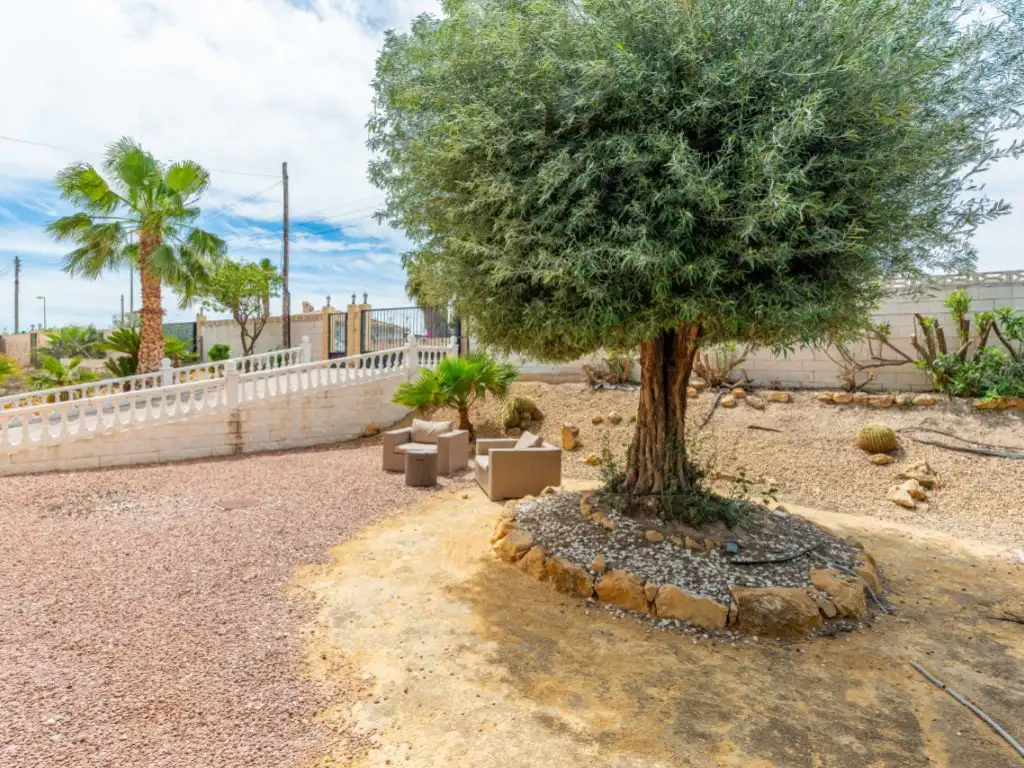 Casa o xalet en venda a Calle Limonita, 5, Valle del Sol