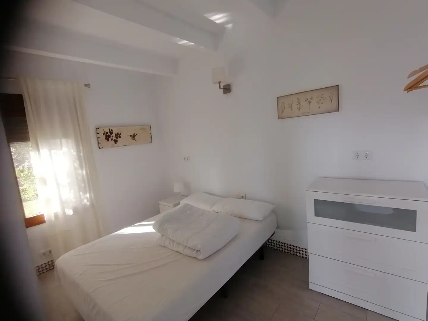 Habitación de Casa o chalet en venta en Chiclana de la Frontera con Trastero, Piscina y Horno