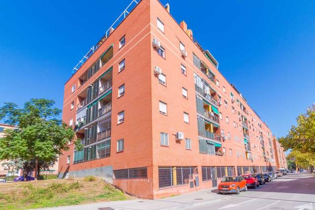 Piso en Venta en Calle de Eduardo Rivas en Comillas