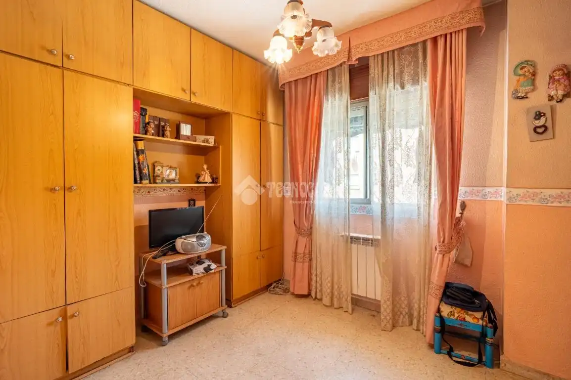 Habitación de Piso en venta en Granada