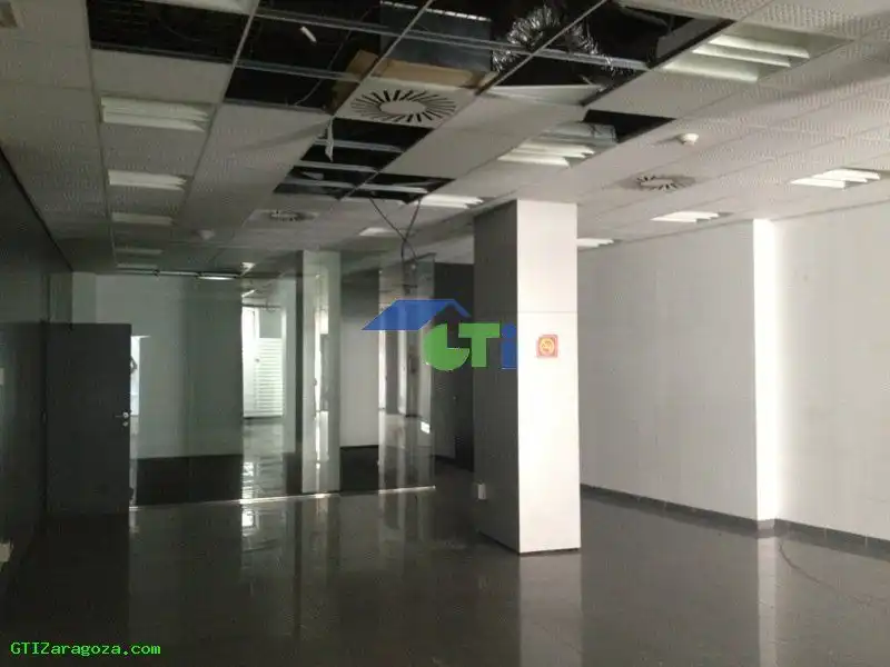 Local en venta en Zaragoza