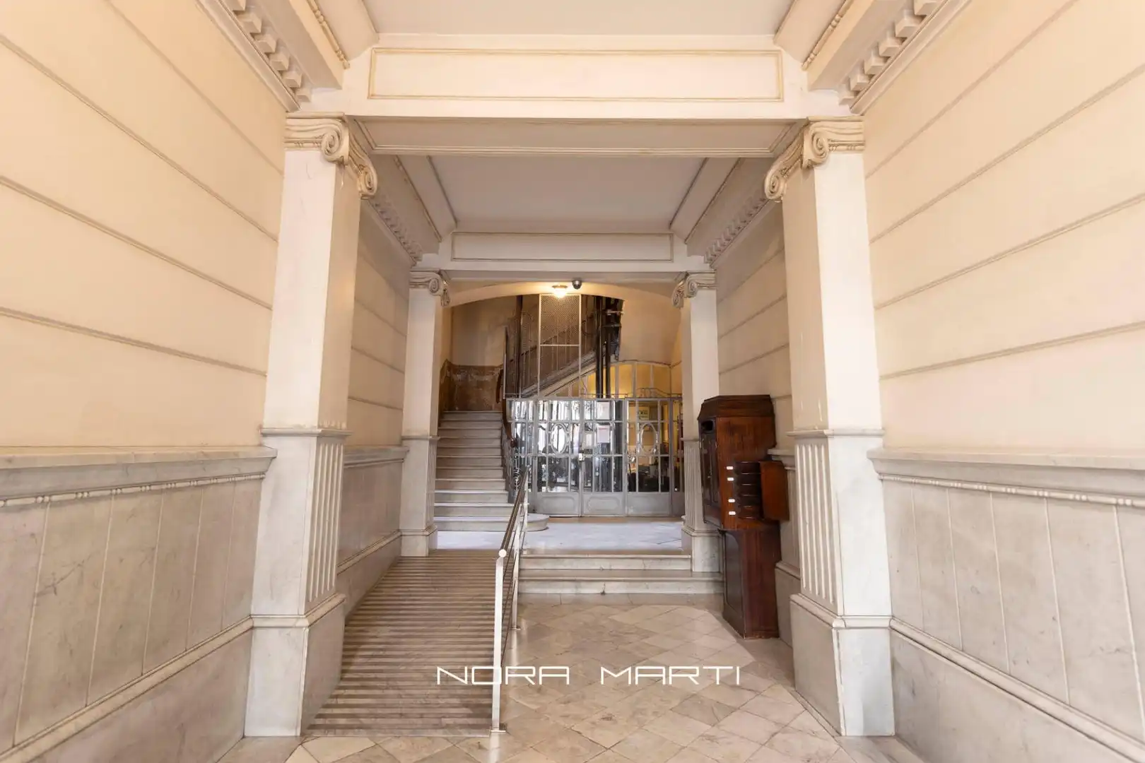 Piso con terraza en alquiler en Eixample, imagen 47