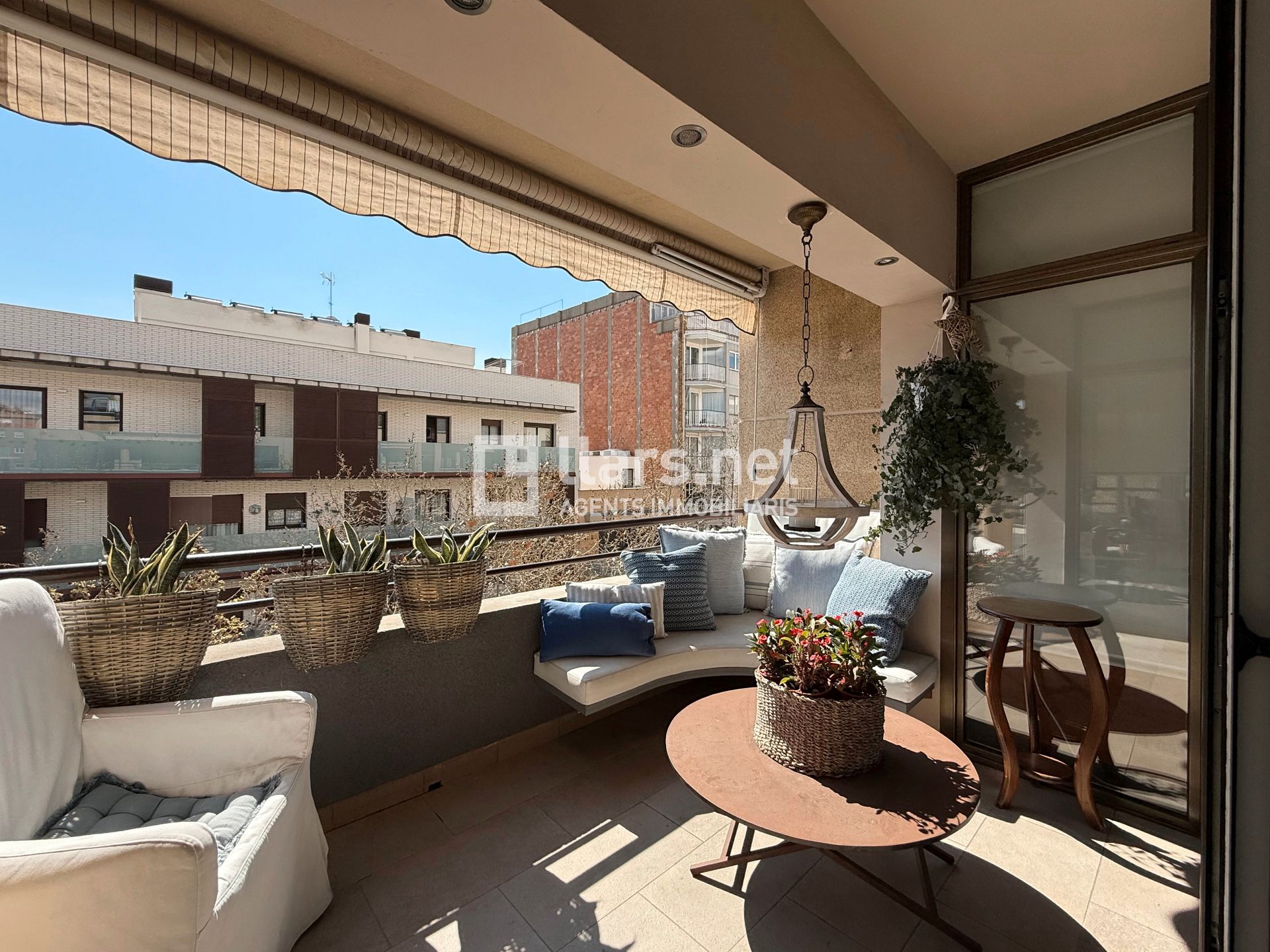 Terrace of Attic for sale in Vilanova i la Geltrú  with Air Conditioner, Heating and Parquet flooring