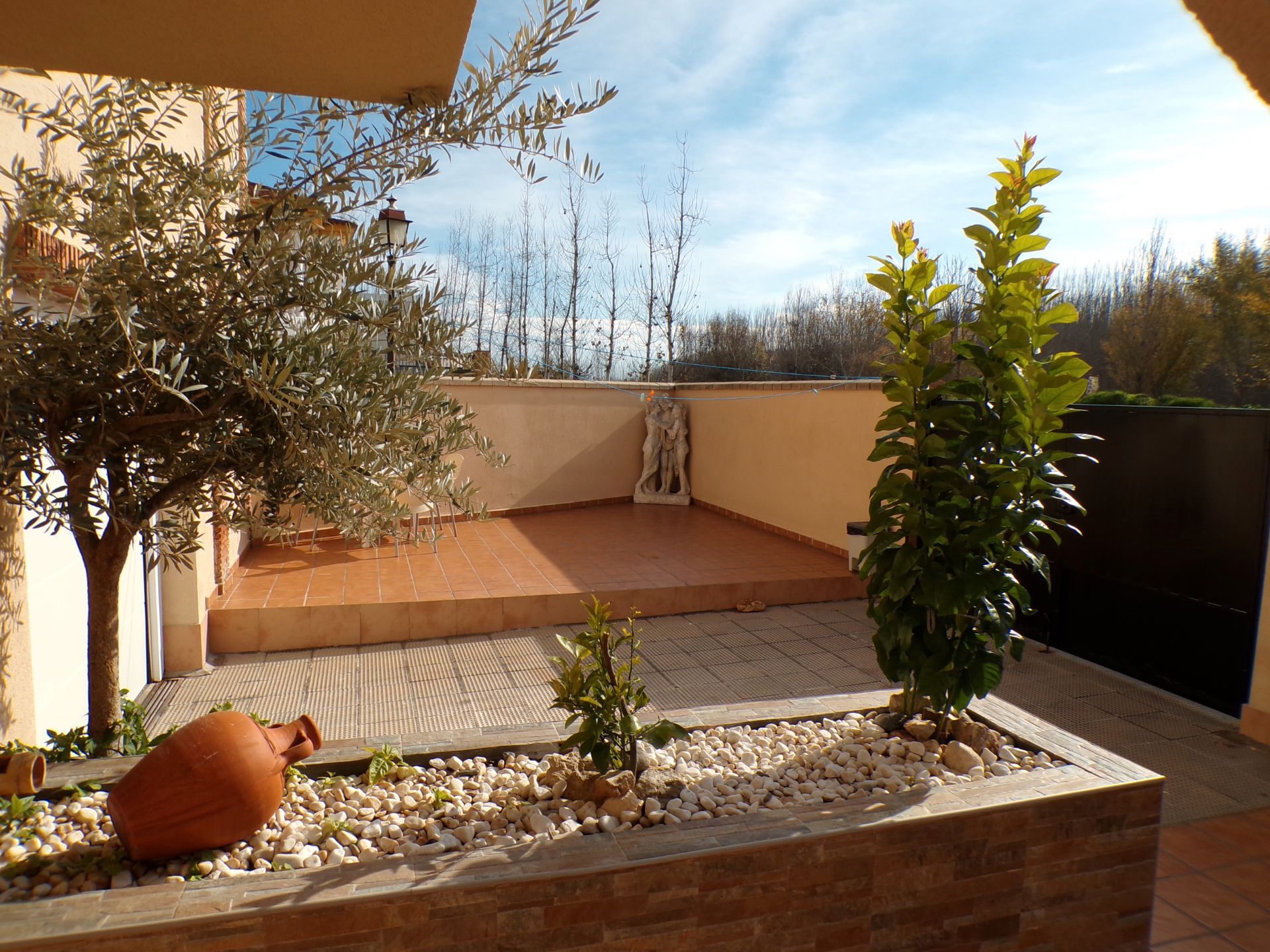 Terrace of Single-family semi-detached for sale in Fuente Vaqueros  with Private garden