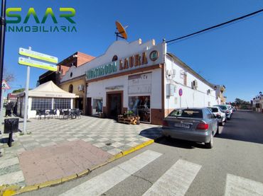 Business premises for sale in Guillena pueblo
