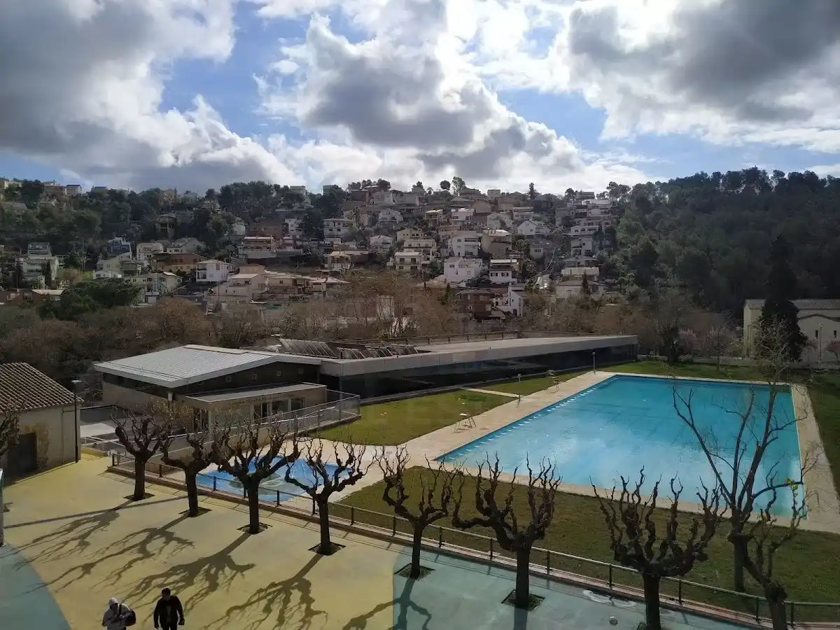 Piscina de Casa o chalet en venta en Vallirana con Calefacción y Terraza