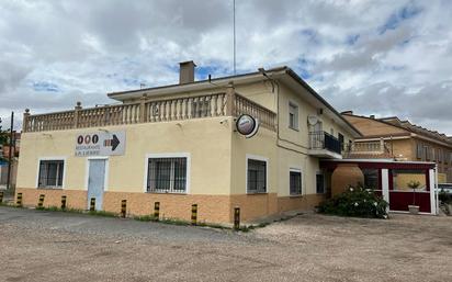 Building for sale in Paseo Estación, Estación - Cruz Roja