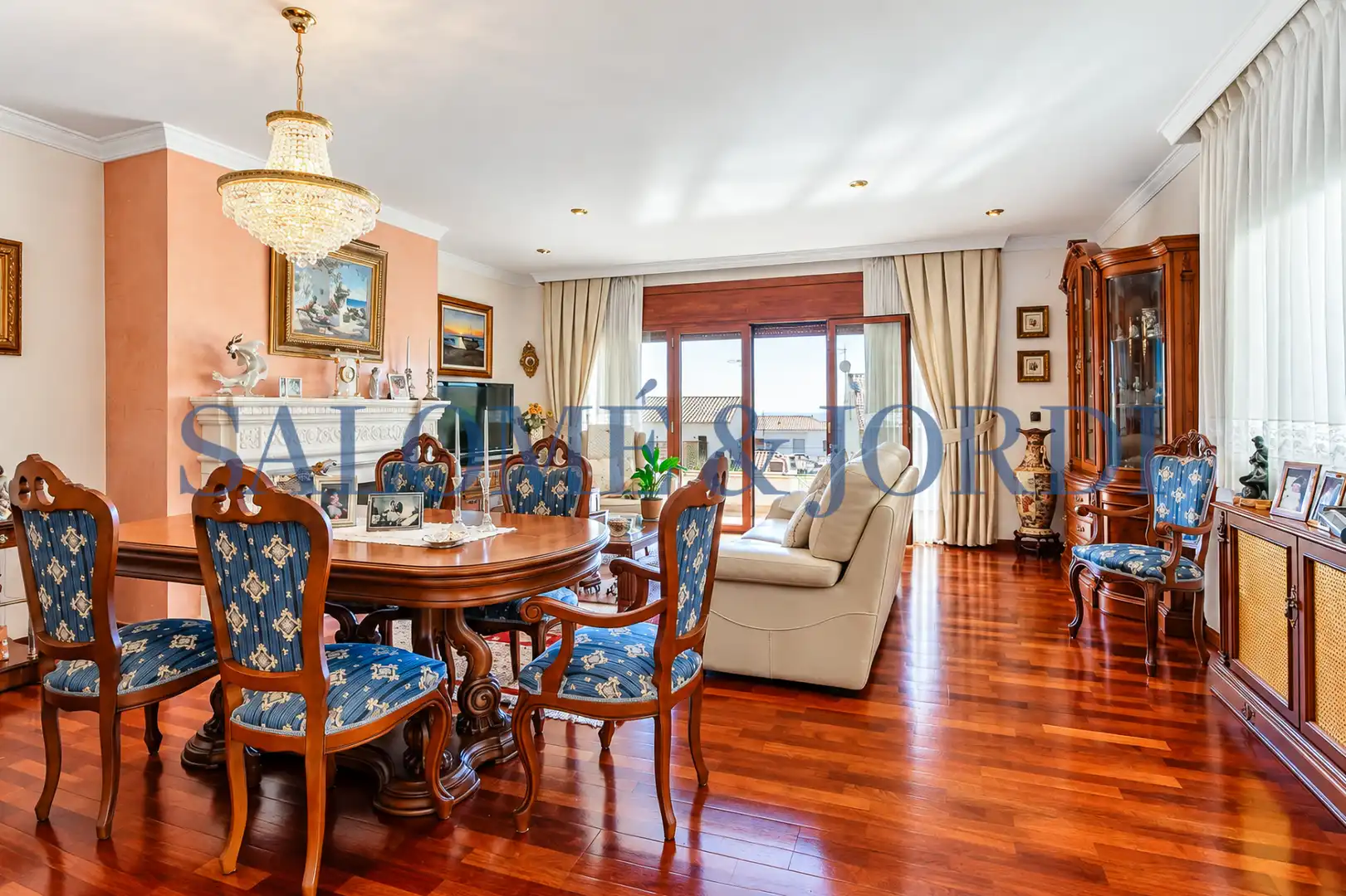 Casa bifamiliare con piscina in vendita a Vilassar de Dalt, imagen 3