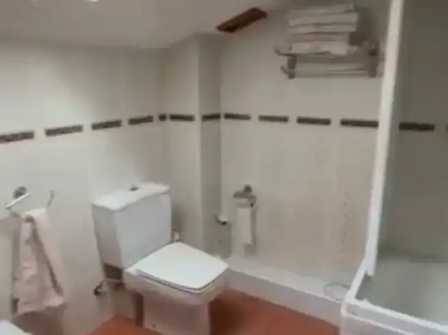 Bany de Pis en venda en Cartagena amb Aire condicionat