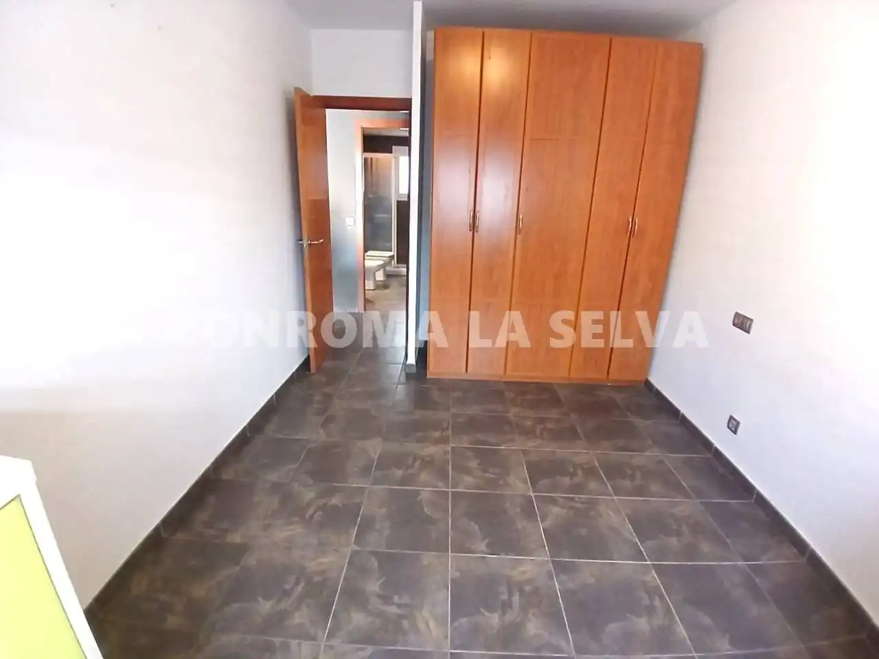 Habitación de Piso en venta en Blanes con Amueblado y Balcón