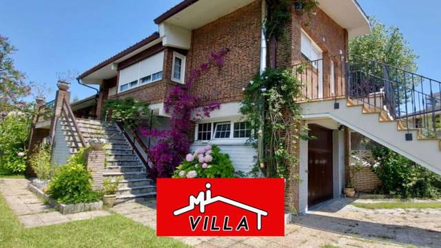 Casa-chalet en Venta en Zona Playa