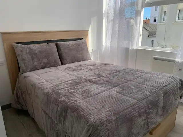 Bedroom of Flat for rent in Ferrol  with Air Conditioner, Heating and Furnished