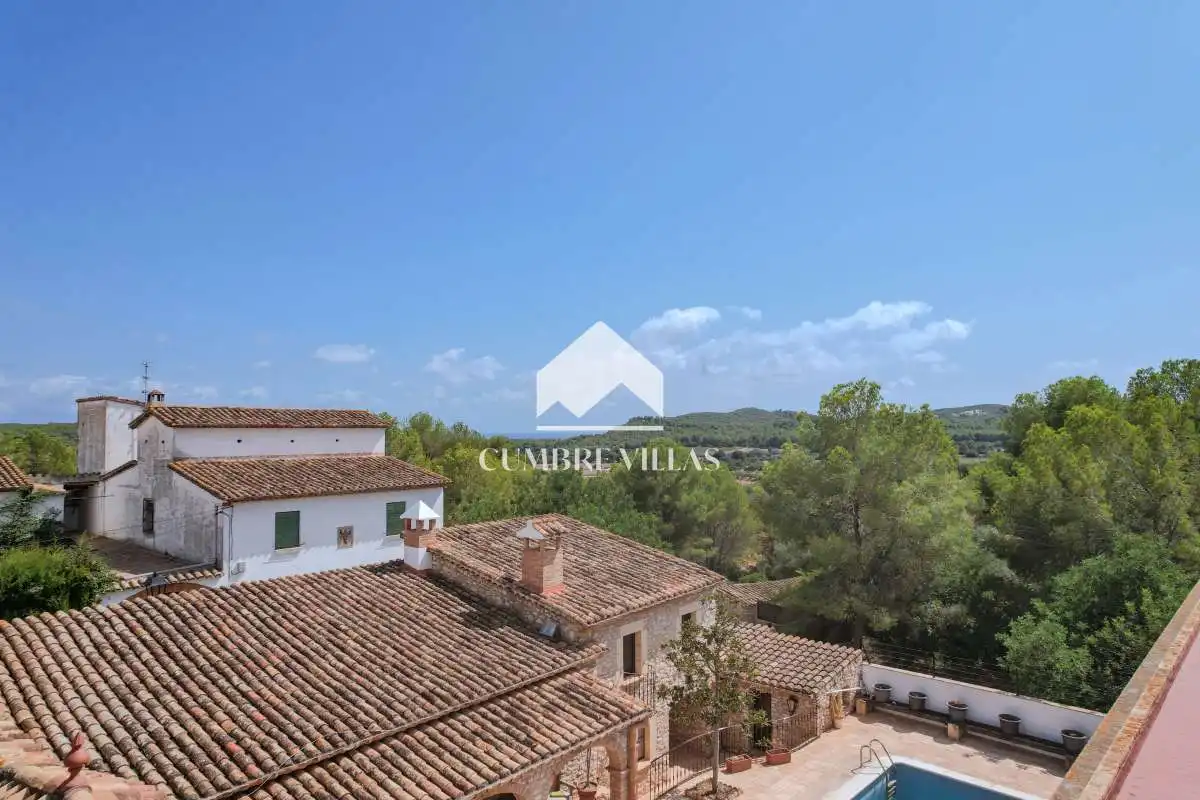 Vista exterior de Casa o xalet en venda en Sant Pere de Ribes amb Calefacció, Terrassa i Traster
