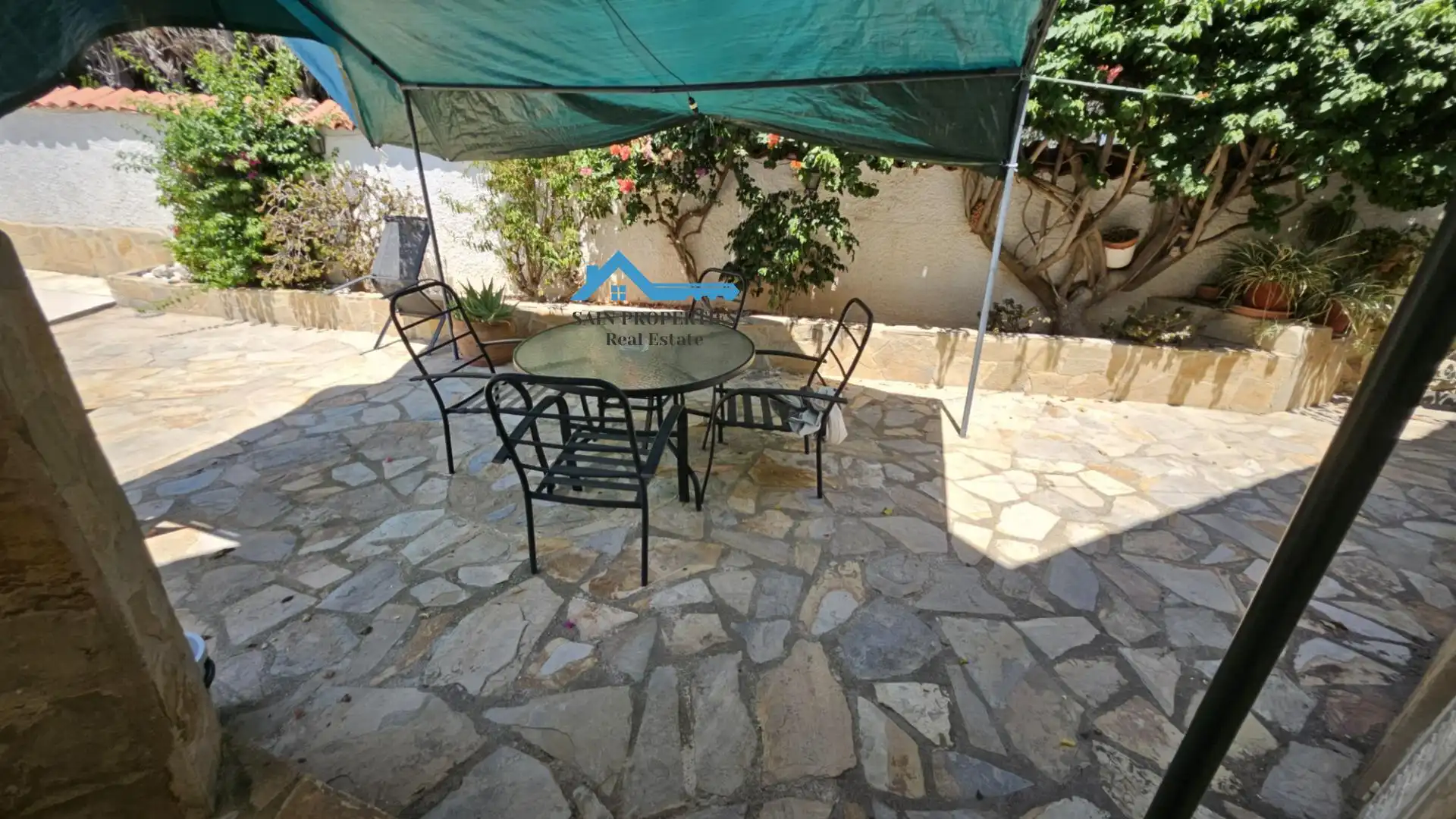 Terrassa de Casa o xalet en venda en La Nucia amb Aire condicionat, Calefacció i Jardí privat