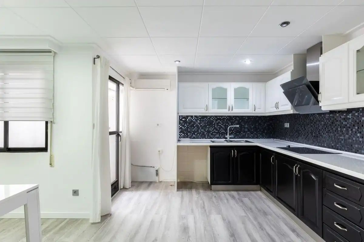 Casa a schiera in vendita a Carrer Mestral, imagen 5