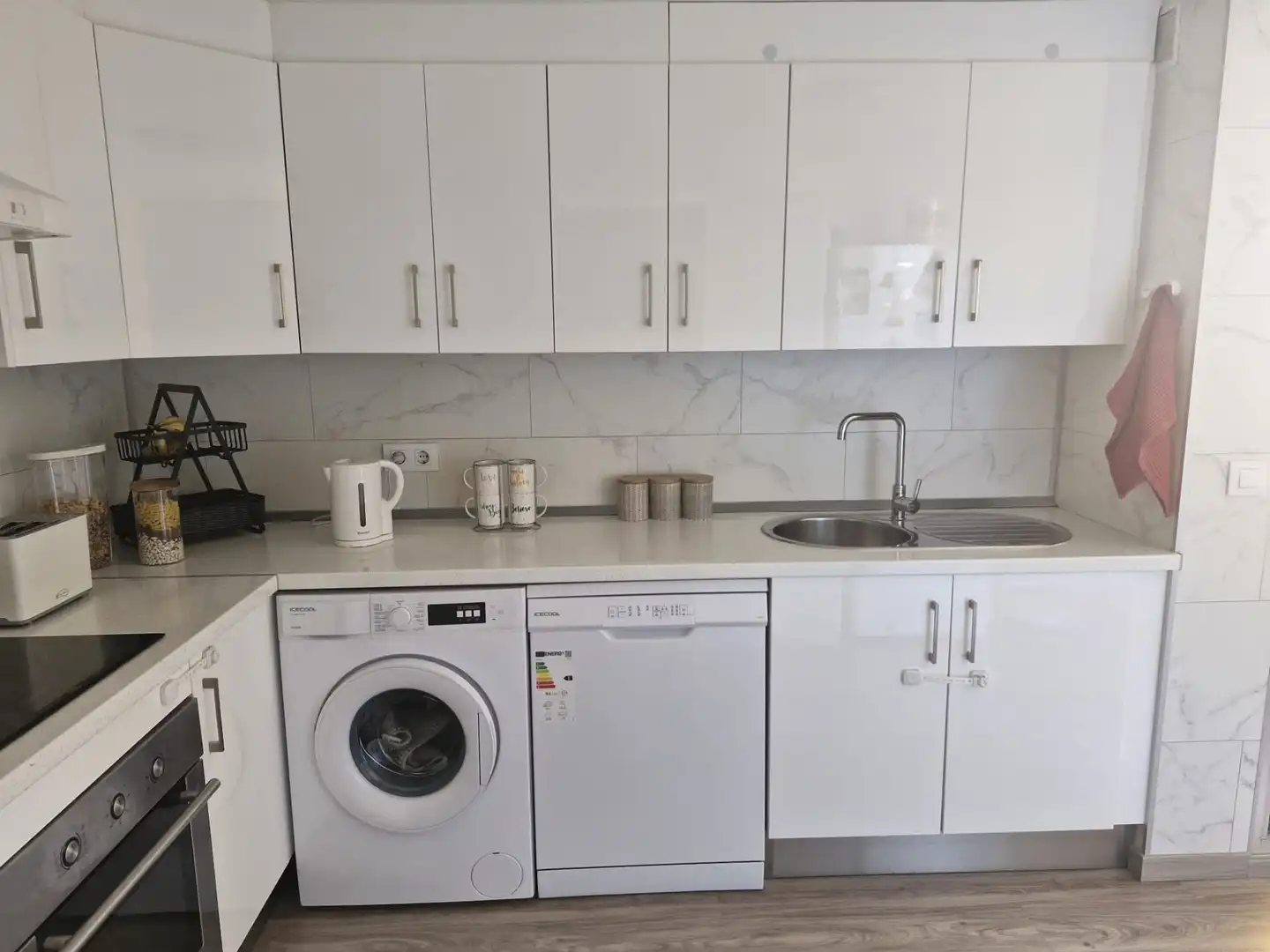 Cocina de Piso en venta en La Línea de la Concepción