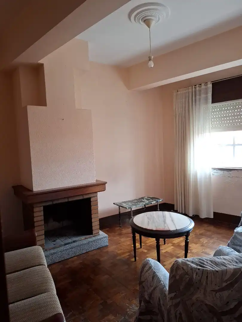 Wohnzimmer von Gebäude zum Verkauf in Ordes