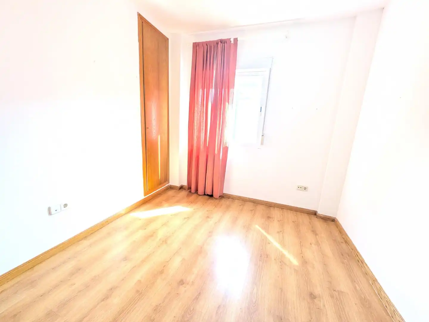 Bedroom of Detached homes for sale in Corpa, Madrid